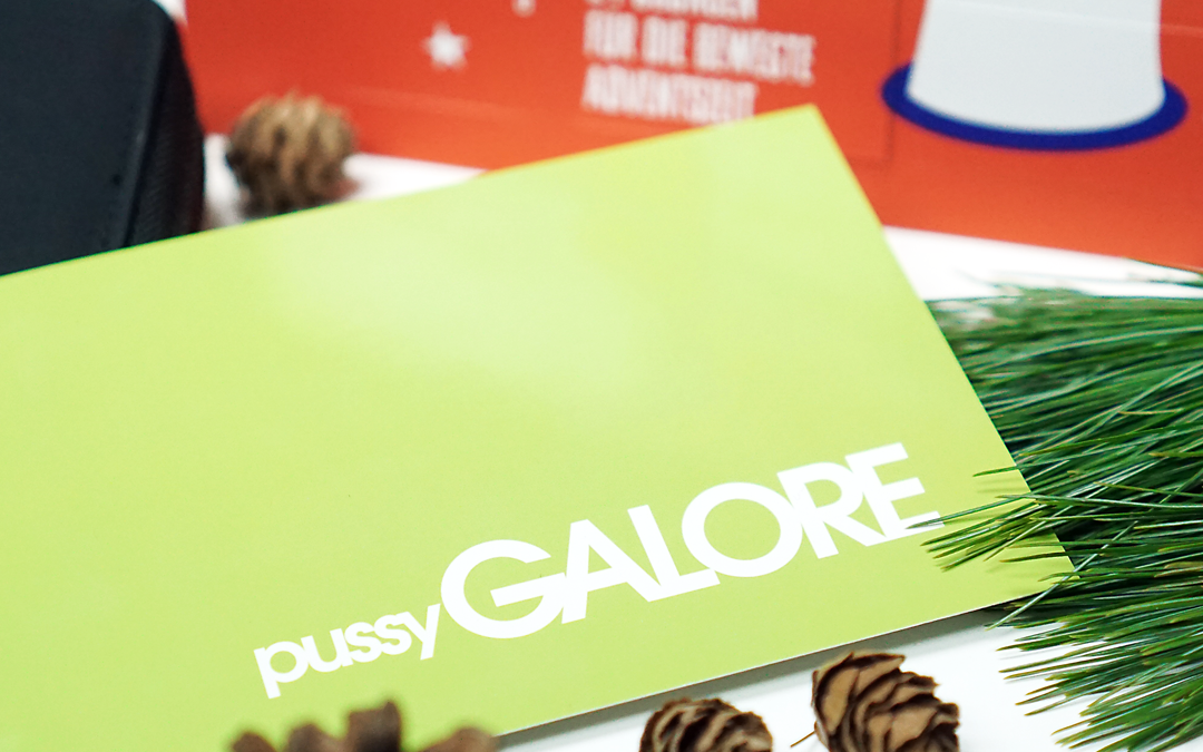 DIE ZAUBERHAFTE PUSSYGALORE ADVENTSAKTION